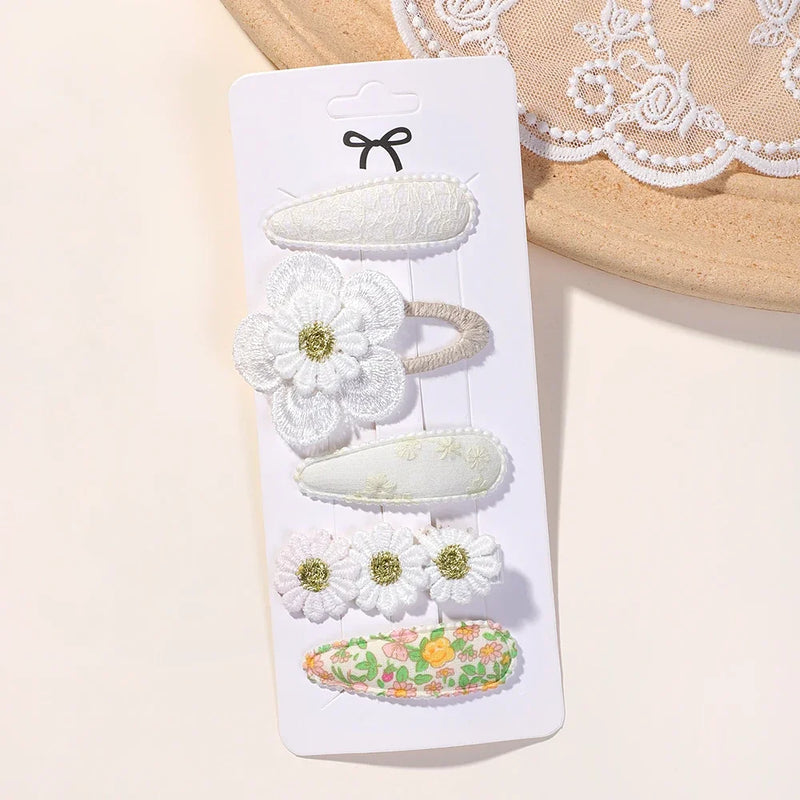 Kit com 5 Presilhas Infantis – Acessórios de Cabelo Florais para Meninas